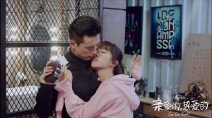 Yang Zi dan Li Xian Bahas Ciuman di Luar Naskah Go Go Squid