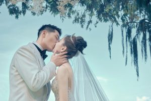 Fakta Menarik tentang Pernikahan Mewah Shawn Dou dan Laurinda Ho