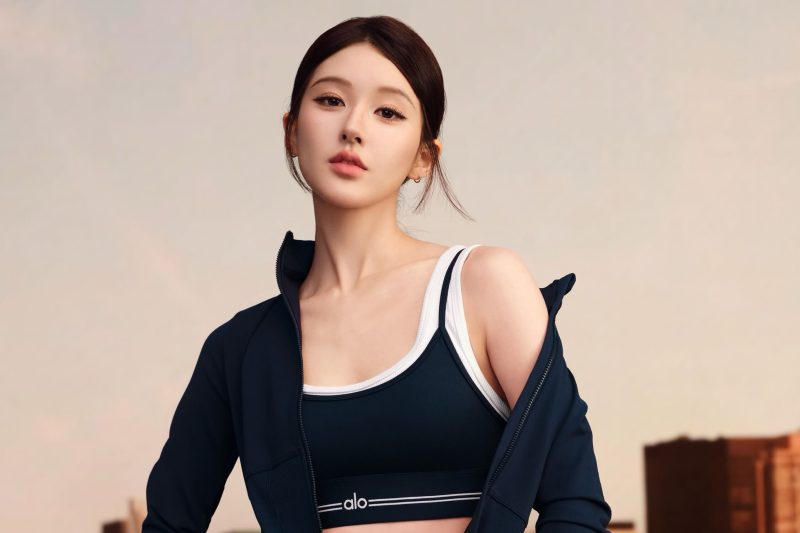 Zhao Lusi x Alo Yoga, Koleksi Activewear dengan Kenyamanan Ekstrim