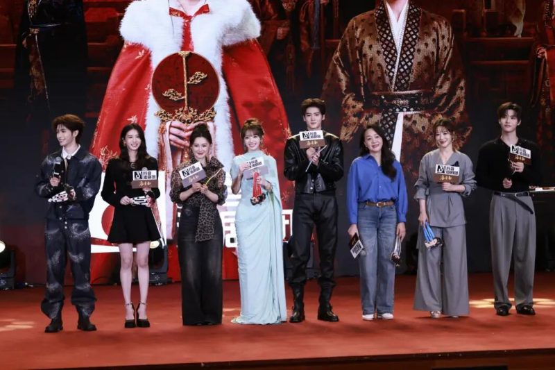 Where The Mask Ends Gelar Acara Promosi: Reaksi Tian Xiwei Saat Para Penggemarnya Minta Ditampar, Pamer Chemistry dengan Yan An dan Skill Tari